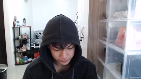 Snapshot of princeadrianx chatting on 02-28-25, 06:54 Prince Adrian online show from 02-28-25, 06:54