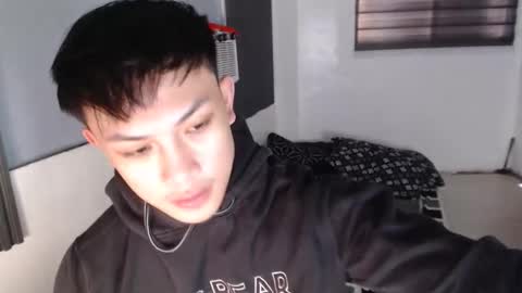 Snapshot of princeadrianx chatting on 09-30-25, 06:18 Prince Adrian online show from 09-30-25, 06:18