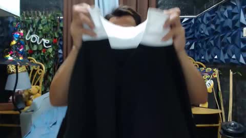 Prince online show from 10-20-25, 12:38