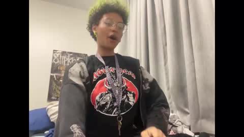 Noah online show from 09-16-25, 02:23