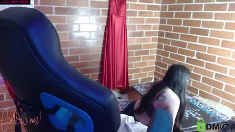 Leia online show from 01-11-25, 04:46