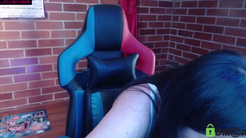 Leia online show from 01-14-25, 04:40