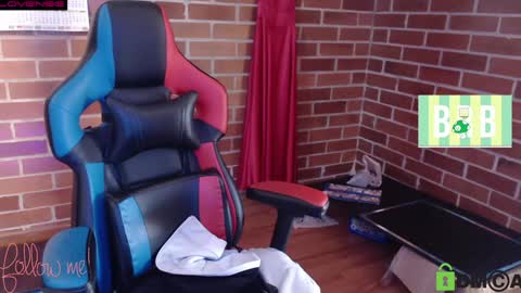Leia online show from 01-17-25, 03:22