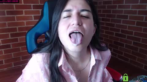 Leia online show from 10-27-25, 11:58