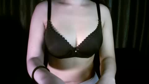 Snapshot of princess916446 chatting on 12-05-24, 06:22 princess online show from 12-05-24, 06:22