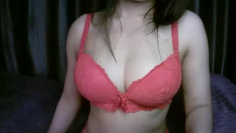 Snapshot of princess916446 chatting on 02-16-26, 03:19 princess online show from 02-16-26, 03:19