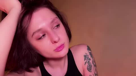 Kristina online show from 02-05-25, 03:52