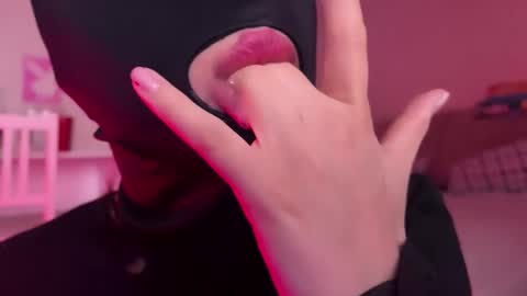 Kristina online show from 10-12-25, 05:45