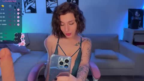 Snapshot of princess_linlin chatting on 03-25-26, 02:23 Lina online show from 03-25-26, 02:23