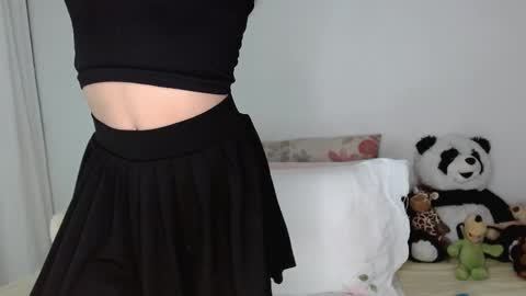 Snapshot of princess_ofyourdreams chatting on 11-07-25, 06:08 Sophie online show from 11-07-25, 06:08