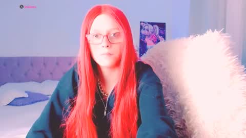 Snapshot of princess_peaach chatting on 09-22-25, 07:43 ArianaJoliiee online show from 09-22-25, 07:43