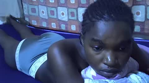 princess_scovia online show from 11-17-25, 10:43