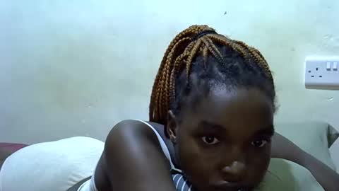 princess_scovia online show from 12-21-25, 03:19