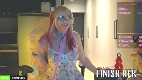 Yo Im Sofiee online show from 03-30-26, 11:50