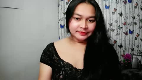 Snapshot of princessaimi69 chatting on 10-22-25, 11:37 Aimi online show from 10-22-25, 11:37