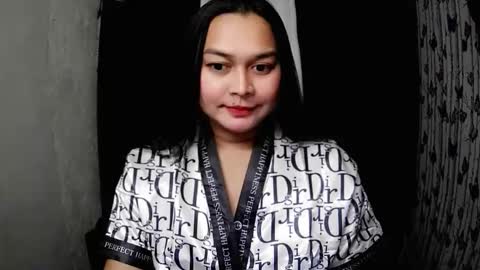 Snapshot of princessaimi69 chatting on 12-17-25, 10:38 Aimi online show from 12-17-25, 10:38