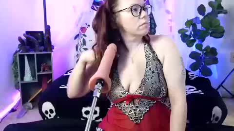 PrincessAlaska online show from 10-13-25, 07:52