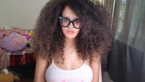 Snapshot of princessamberrrxo chatting on 02-21-25, 09:54 Amber online show from 02-21-25, 09:54