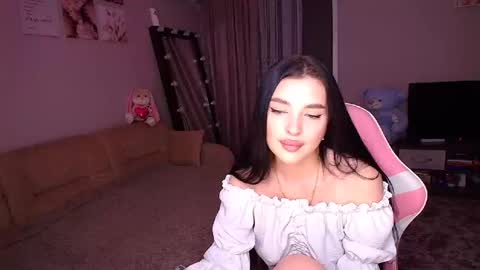 princessamira1 online show from 09-29-25, 03:17