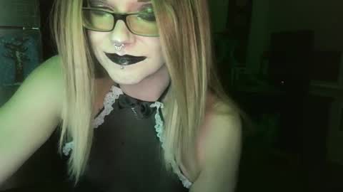 Princess Avery online show from 01-17-26, 09:14