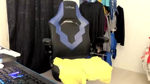 miss me check out my YT   online show from 02-17-25, 12:48