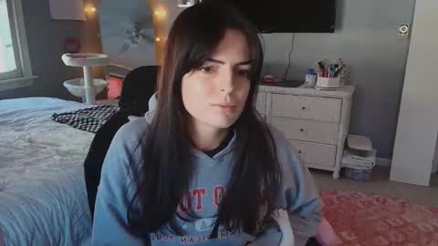 Snapshot of princesselysia99 chatting on 02-09-26, 03:38 Princess Elysia online show from 02-09-26, 03:38