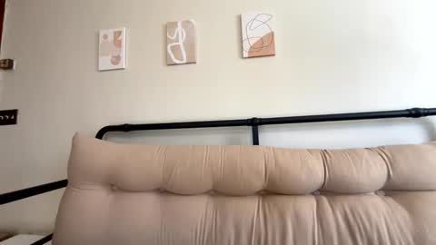 Snapshot of princesslaylaa chatting on 11-15-25, 08:16 princessviccxo online show from 11-15-25, 08:16