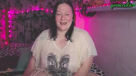 Lux Alot Luxi online show from 10-12-25, 06:18