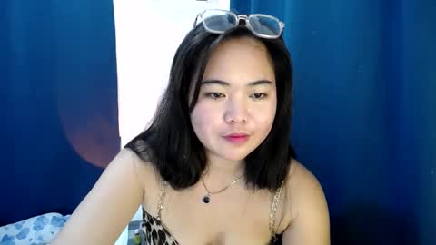 Snapshot of princessnaughty69 chatting on 12-06-24, 06:06 SweetyHeart online show from 12-06-24, 06:06