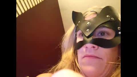 Pretty Kitty online show from 01-09-26, 04:04