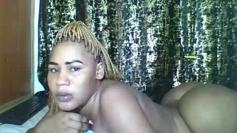 Snapshot of princesssweetass2 chatting on 04-07-26, 03:56 FENNY online show from 04-07-26, 03:56