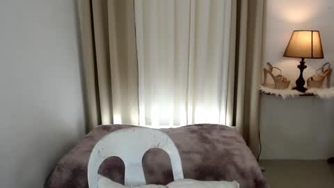 princessyanzy1 online show from 01-10-25, 04:22