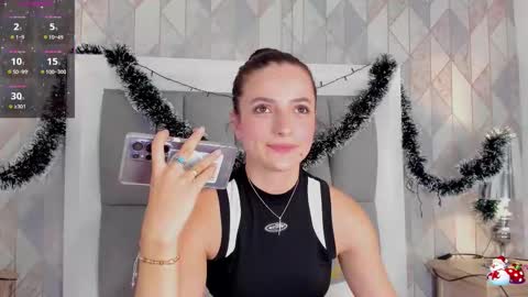 Marcela online show from 12-19-25, 07:10