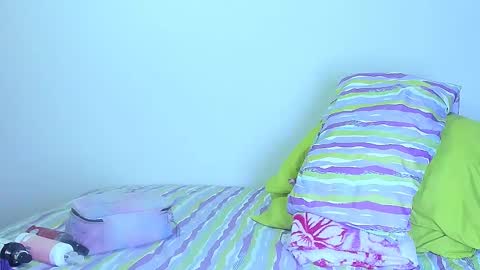 PriscilaSmiith online show from 02-17-25, 07:10