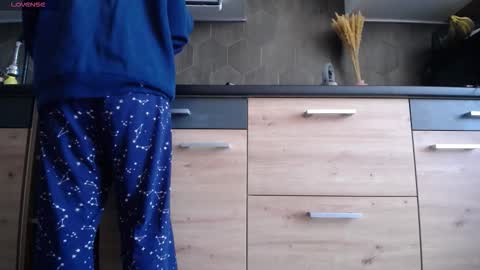 Space online show from 10-31-25, 07:31