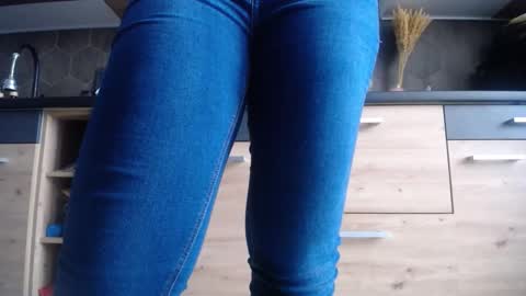 Snapshot of private_space chatting on 02-06-26, 08:18 Space online show from 02-06-26, 08:18