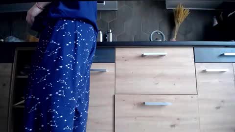 Snapshot of private_space chatting on 02-27-26, 09:20 Space online show from 02-27-26, 09:20