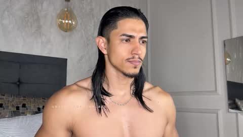 Snapshot of privilegewc chatting on 12-01-25, 04:06 privilegewc online show from 12-01-25, 04:06