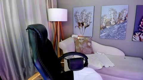 Snapshot of priya_rose chatting on 12-04-24, 06:39 Priya Rose online show from 12-04-24, 06:39