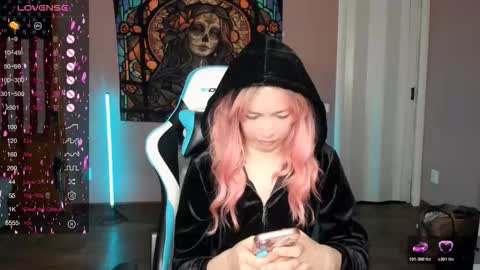 Di online show from 11-20-25, 04:56