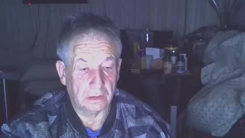 Snapshot of projectorepson chatting on 01-18-26, 04:44 projectorepson online show from 01-18-26, 04:44