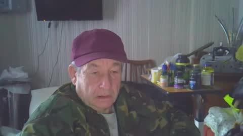 Snapshot of projectorepson chatting on 02-15-26, 12:14 projectorepson online show from 02-15-26, 12:14