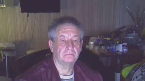 Snapshot of projectorepson chatting on 02-18-26, 05:31 projectorepson online show from 02-18-26, 05:31