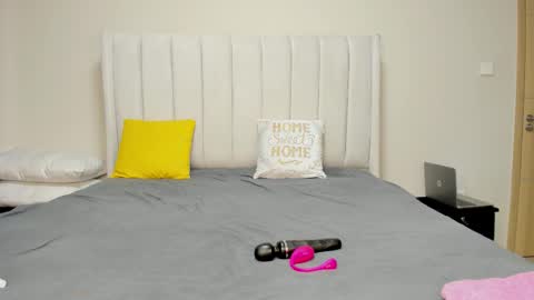 proudafricaka online show from 10-13-25, 03:28