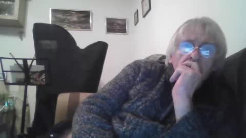 Snapshot of proudwelshman chatting on 12-08-24, 11:40 proudwelshman online show from 12-08-24, 11:40