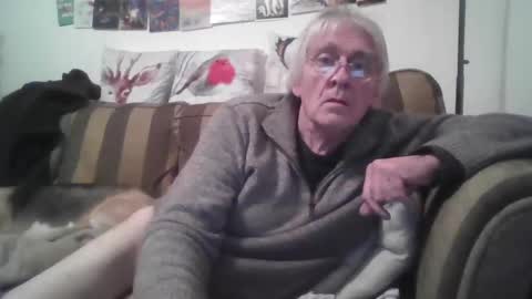 Snapshot of proudwelshman chatting on 01-04-25, 12:05 proudwelshman online show from 01-04-25, 12:05