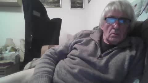 Snapshot of proudwelshman chatting on 01-08-25, 11:19 proudwelshman online show from 01-08-25, 11:19