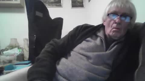 Snapshot of proudwelshman chatting on 01-11-25, 10:51 proudwelshman online show from 01-11-25, 10:51