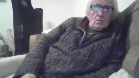 Snapshot of proudwelshman chatting on 01-19-25, 10:28 proudwelshman online show from 01-19-25, 10:28
