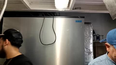 prvive2025 online show from 09-25-25, 07:50